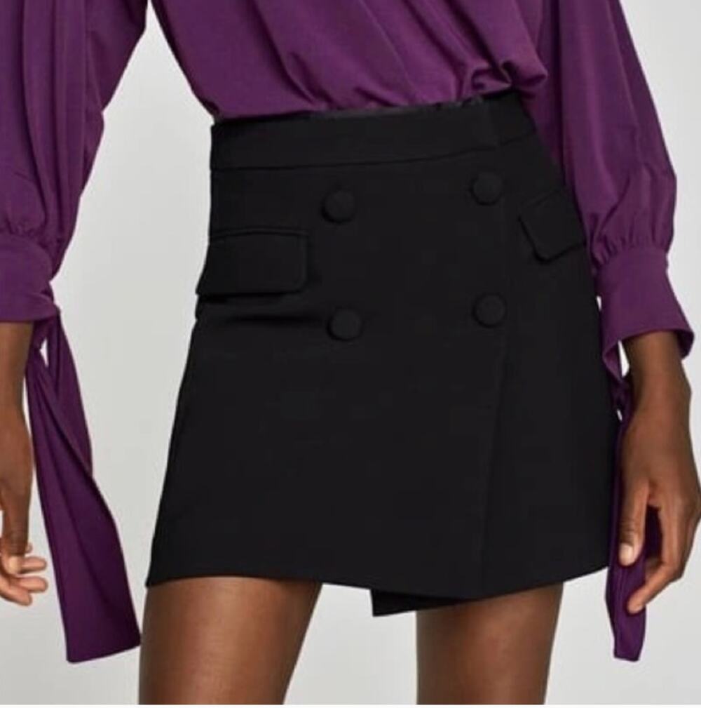 Zara Woman black double-breasted mini skirt